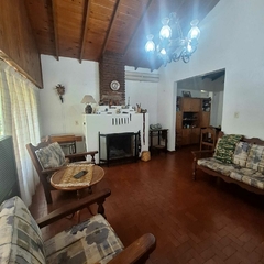 CASA DE CAMPO SOBRE 10.500M2 - PADRE VARETTO 400 ACCESO A SIERRA DE LOS PADRES ZONA COMERCIAL - Grasso Inmobiliaria. Negocios inmobiliarios en la Ciudad de Mar del Plata