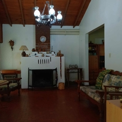 CASA DE CAMPO SOBRE 10.500M2 - PADRE VARETTO 400 ACCESO A SIERRA DE LOS PADRES ZONA COMERCIAL