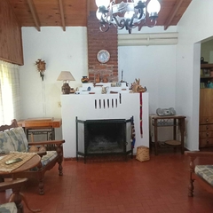 Imagen de CASA DE CAMPO SOBRE 10.500M2 - PADRE VARETTO 400 ACCESO A SIERRA DE LOS PADRES ZONA COMERCIAL