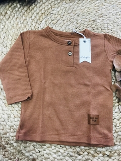 Remera León - comprar online