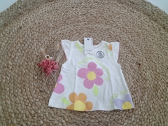 Remera Esmeralda Flores