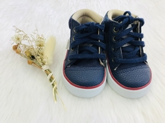 Bota combinada con cordón
