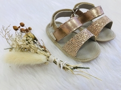 Sandalia con tira - comprar online