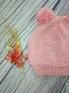 Gorro Grande Doble Pompón - comprar online