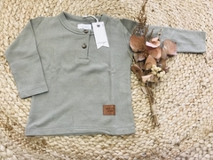 Remera Leòn