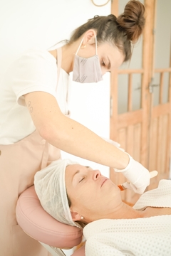 Dermaplaning + gym facial