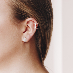 Piercing Pressão Orelha 2 Fios Cristais e Zircônias
