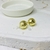 Aros chunky dorado media esfera detalles