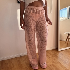 Pantalón de encaje rosa viejo en internet