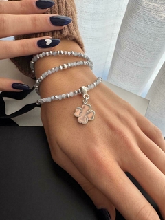 Doble Piedra Dije Trébol Gris - FRAVA JOYAS