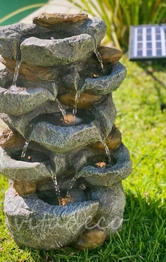 Fuente de agua con Panel Solar en internet