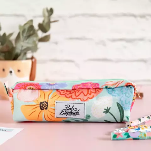 Cartuchera finita Camelias