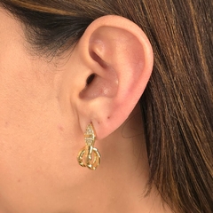 Brinco Cobra Enroscada Cravejada banhado em ouro 18k - comprar online