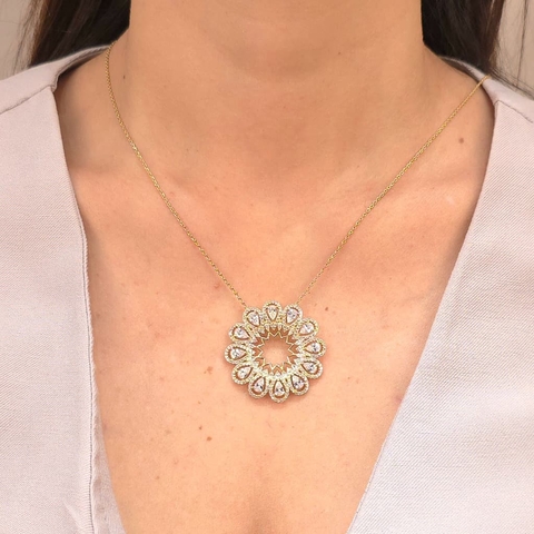 Colar Mandala Gota Cristal banhado em ouro 18k