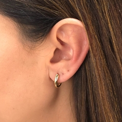 Brinco Argola Lisa M banhado em ouro 18k