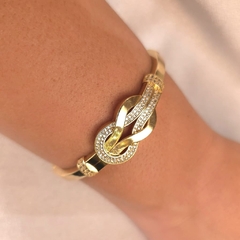 Bracelete Nó Fivela Cravejado Cristal banhado em ouro 18k