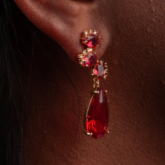 Brinco Pedra Gota Grande Fúcsia banhado em ouro 18k
