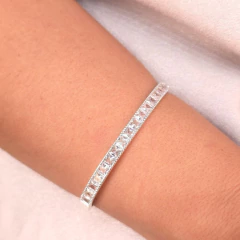 Bracelete Cravejado Navete Cristal banhado em Prata