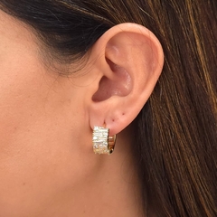 Brinco Argola Baguete Cristal banhado em ouro 18k