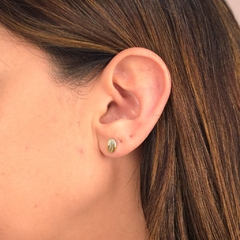 Brinco Búzios banhado em ouro 18k