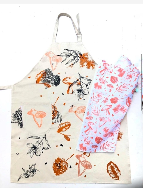 DELANTAL HONGOS - comprar online