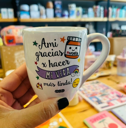 Taza “ami gracias por hacer mi vida más linda”