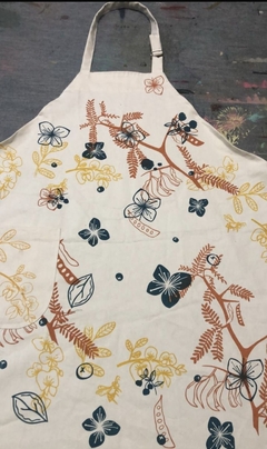 Delantal flores - comprar online