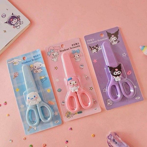 Tijera infantil sanrio