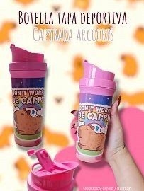 Botella tapa deportiva arcoíris capybara
