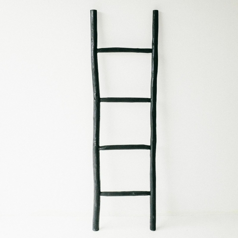 Escalera Wood Black