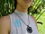 Collar Para Mujer De Cuero y Dije En Mostacilla Checa Flor Negra - comprar online