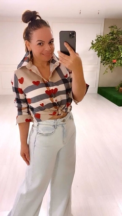 CAMISA CAROLINA | XADREZ COM CORAÇÕES / Feminina na internet