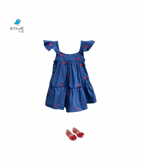Vestido AMOR azul com corações bordados -