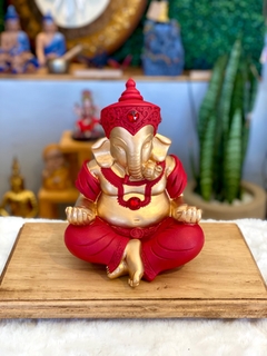 Ganesha Sentado (21cm) - vermelho - comprar online