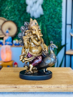 Ganesha Flauta na Fênix (20cm) - dourado - comprar online