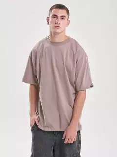 Remera Basic Over marron