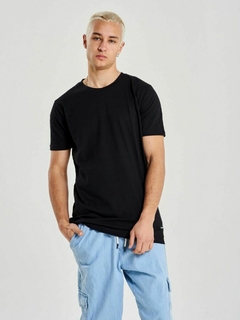 remera basic regular en internet