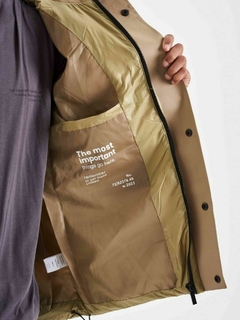 Imagen de Campera Puffer Beige