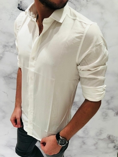 Camisa Lisa Cuello Común - LAGUARDIA