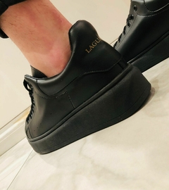 Zapatilla Mc Queen All Black en internet