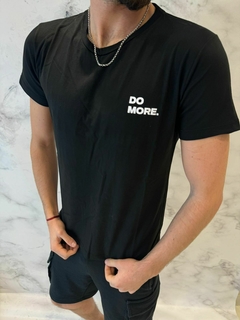 Remera DO MORE. - comprar online