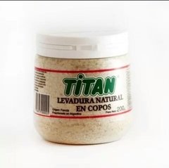Levadura en copos titan x 200grs