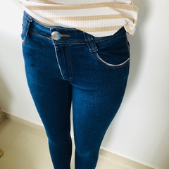 Calça Jeans Cintura Alta Luxe Jeans 38 na internet