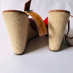 Sandália Feminina Anabela Vermelha Pienzzo 36 - comprar online