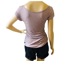Blusa Malha Roxa Detalhes nos Ombros Spikes P/M na internet
