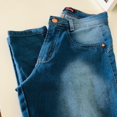 Calça Jeans Skinny Cintura Alta Capitan 40 na internet