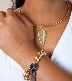Choker com Pingente de Folha