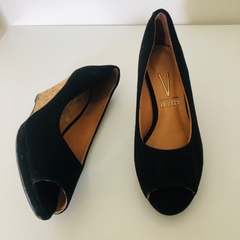Sapato Peep Toe Preto em Suede Salto Cortiça Vizzano 35 - loja online
