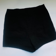 Shorts Hot Pants Cintura Alta Botões Forever 21 PP - comprar online