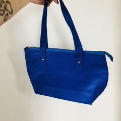 Bolsa de Ombro Média Azul Marisa - loja online